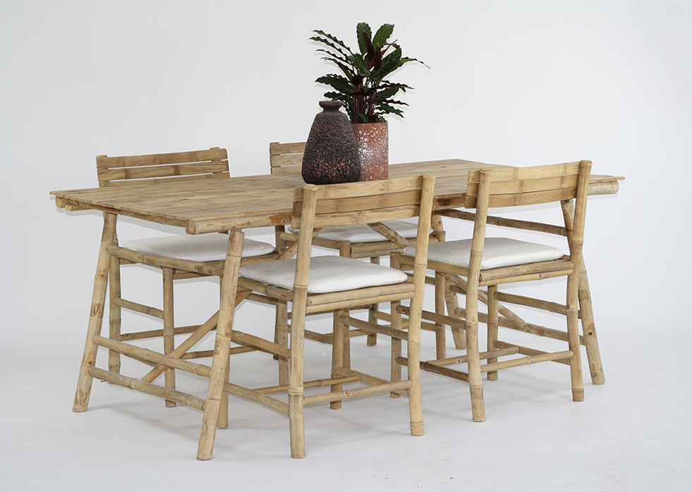Mikado table & Cottage Chairs