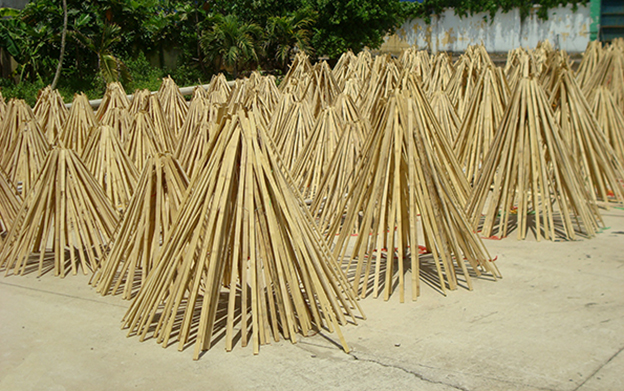 Drying bamboo